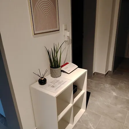 Geraeumige 4 Mit Balkon